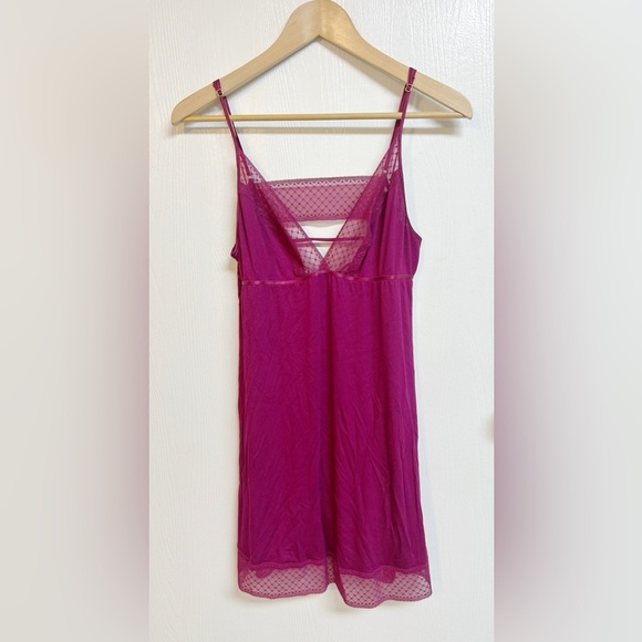 Victoria’s Secret Mesh and Lace Slip Dress Chemise Size XL Fuschia - Picture 1 of 6